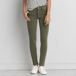 AEO Sateen X4 Jegging, Almost new!